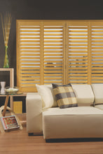 Load image into Gallery viewer, Wood California Shutters